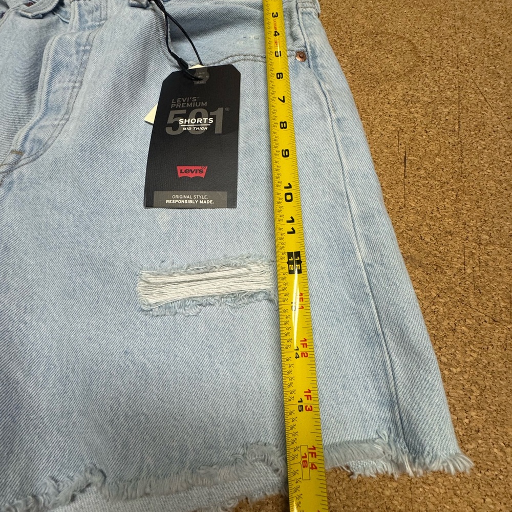 NWT Levi’s Premium 501 Women’s Mom’s Shorts 30 Button Fly 90s style High Rise F - Picture 11 of 14